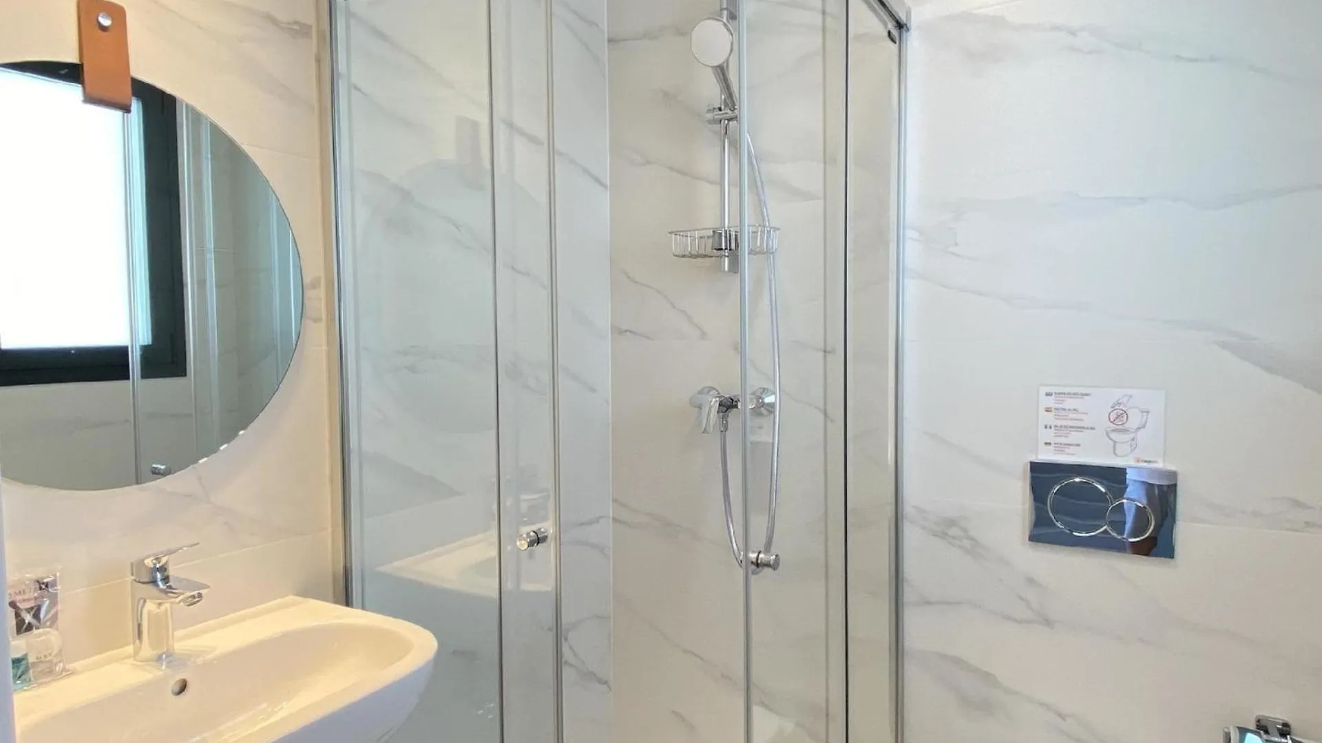 Ferienwohnung Fuer 6 Personen Ca 120 Qm In Nerja, Andalusien Costa Del Sol Διαμέρισμα